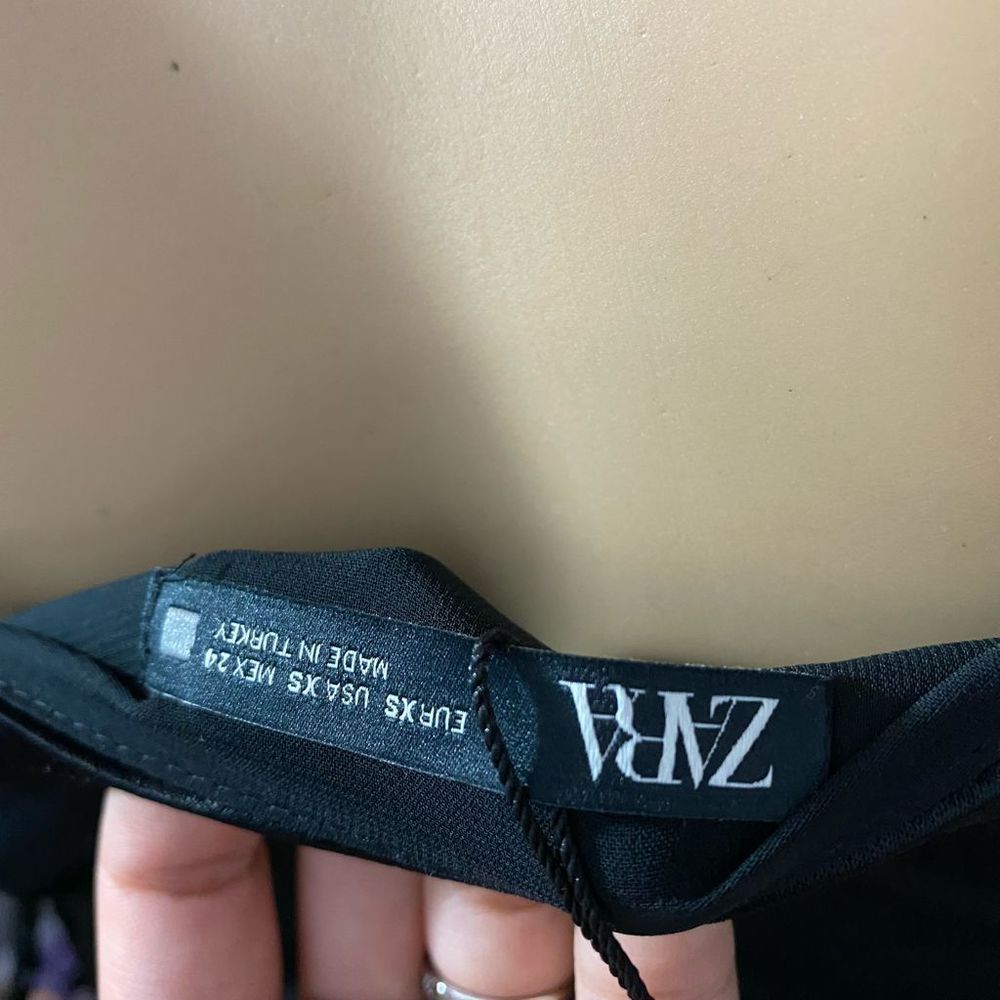 ZARA laced satin crop top. XS - Picture 5 of 12